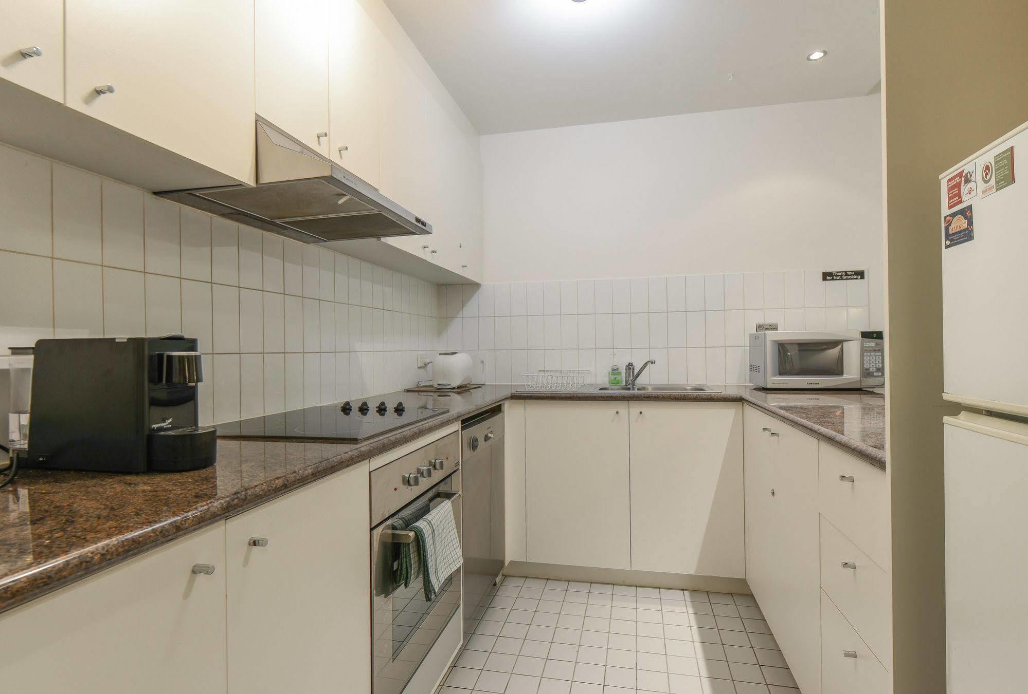 Mayford - Long Stay Rates, Pool, Gym, Parking Melbourne City Exterior foto